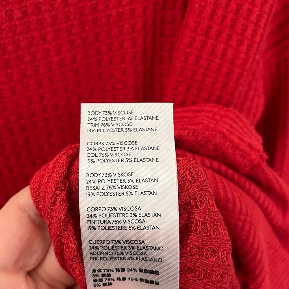 Free People Phoenix Thermal Knit Tunic Top Thumb hole Red Size Small - Picture 12 of 12